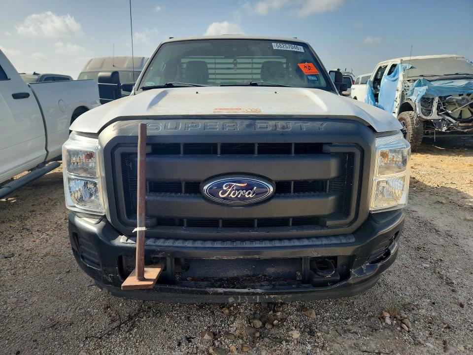 68257046 :رقم المزاد ، 1FTRF3ATXEEA98139 vin ، 2014 Ford F350 مزاد بيع