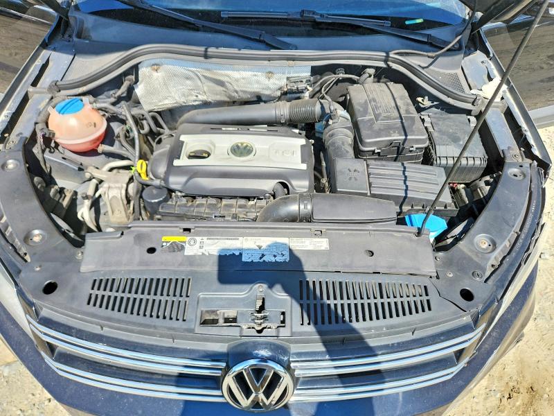 Продажа на аукционе авто 2015 Volkswagen Tiguan, vin: WVGAV7AX5FW575450, номер лота: 68485146
