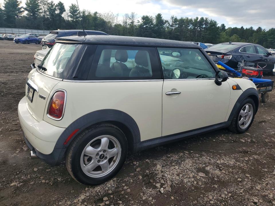 Aukcja sprzedaży 2010 Mini Cooper, vin: WMWMF3C56ATZ64480, numer aukcji: 70480036