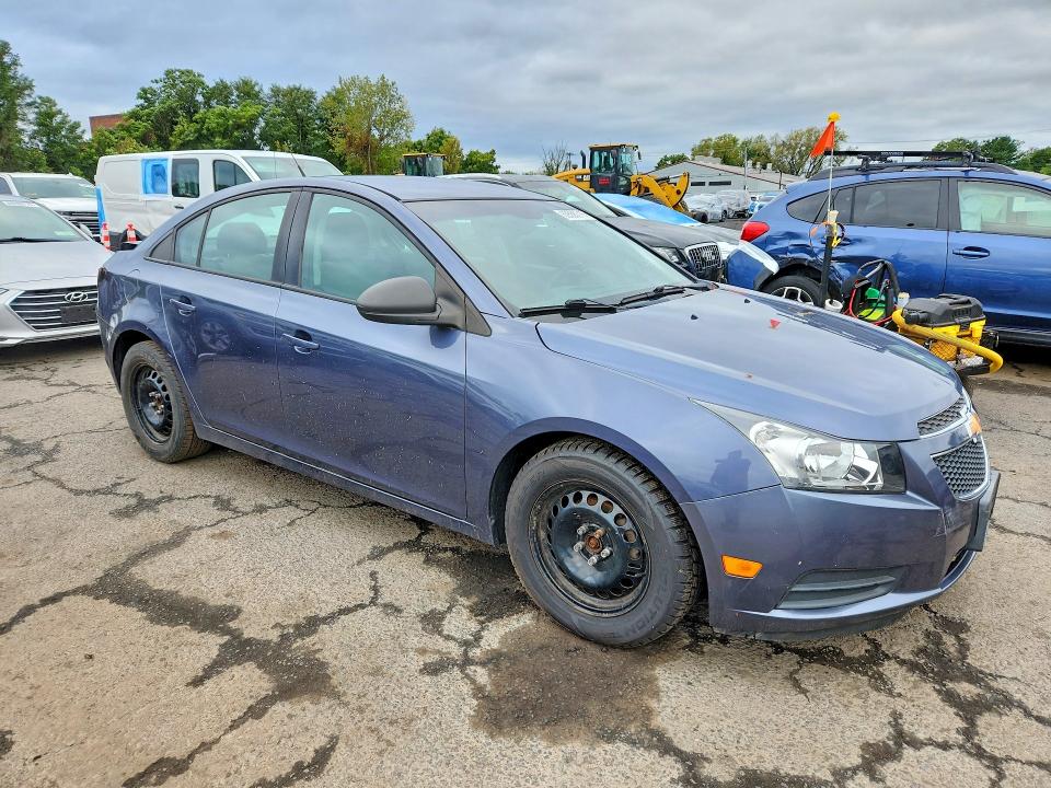69555716 :رقم المزاد ، 1G1PA5SG0D7290457 vin ، 2013 Chevrolet Cruze مزاد بيع