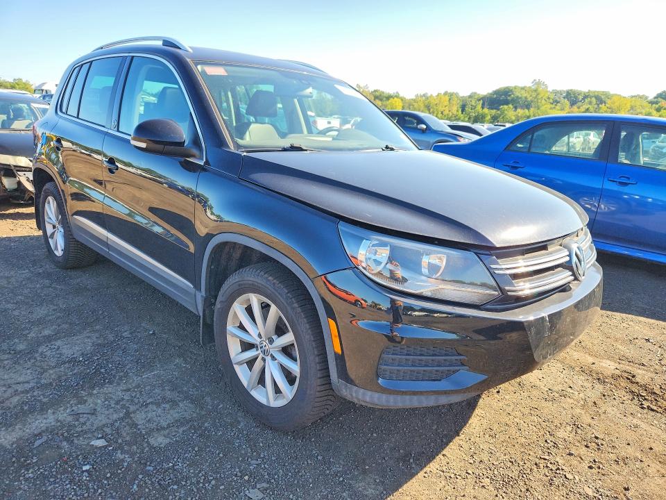 Aukcja sprzedaży 2017 Volkswagen Tiguan, vin: WVGSV7AX3HK020981, numer aukcji: 67883606