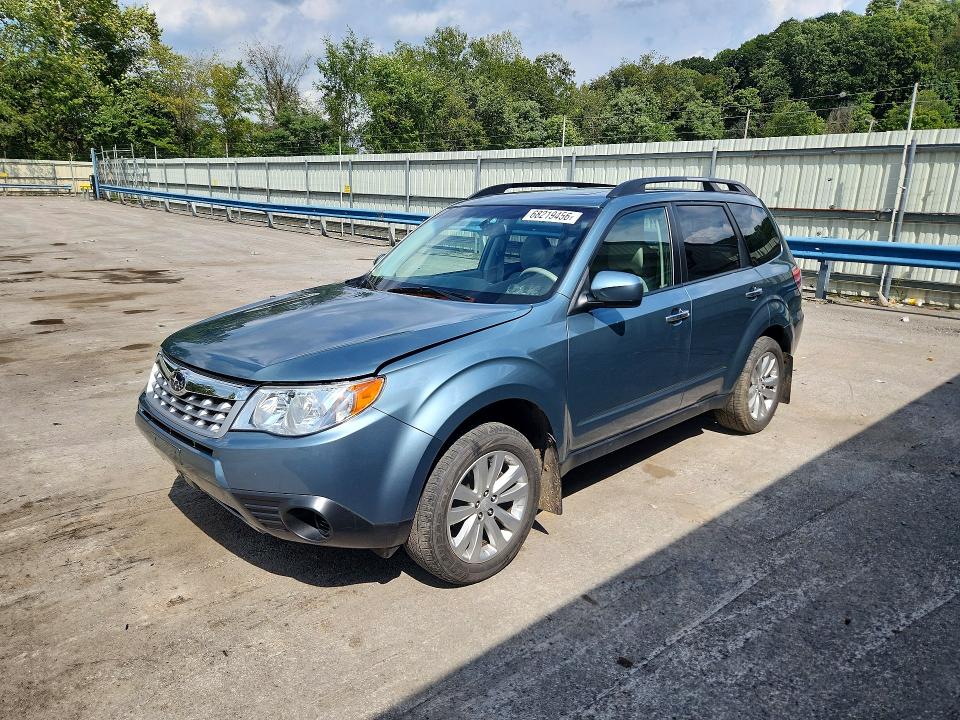 Продаж на аукціоні авто 2013 Subaru Forester, vin: JF2SHADC2DH409279, номер лоту: 68219456