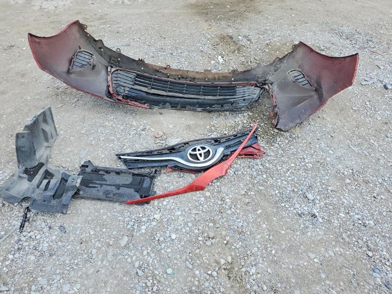 69044316 :رقم المزاد ، VNKKTUD34FA027840 vin ، 2015 Toyota Yaris مزاد بيع
