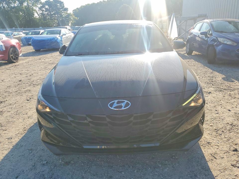 68991776 :رقم المزاد ، KMHLM4AG6MU158714 vin ، 2021 Hyundai Elantra مزاد بيع