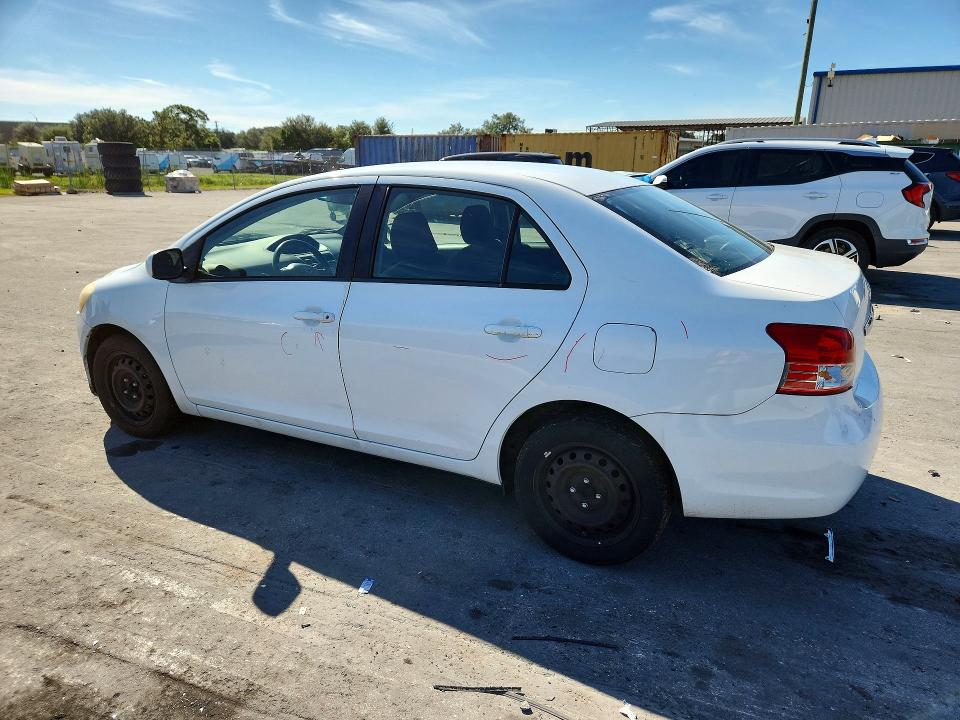 70833156 :رقم المزاد ، JTDBT4K39CL012214 vin ، 2012 Toyota Yaris مزاد بيع