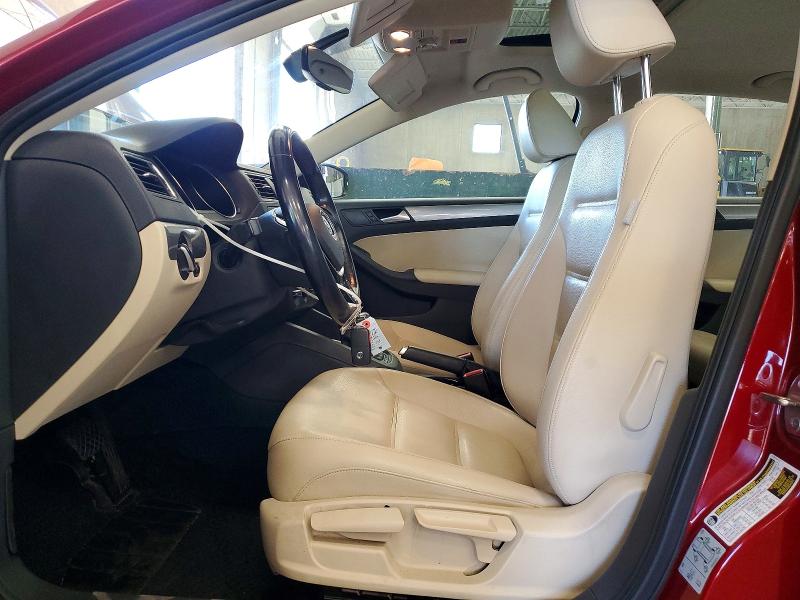 68219186 :رقم المزاد ، 3VWDB7AJ0JM224019 vin ، 2018 Volkswagen Jetta مزاد بيع
