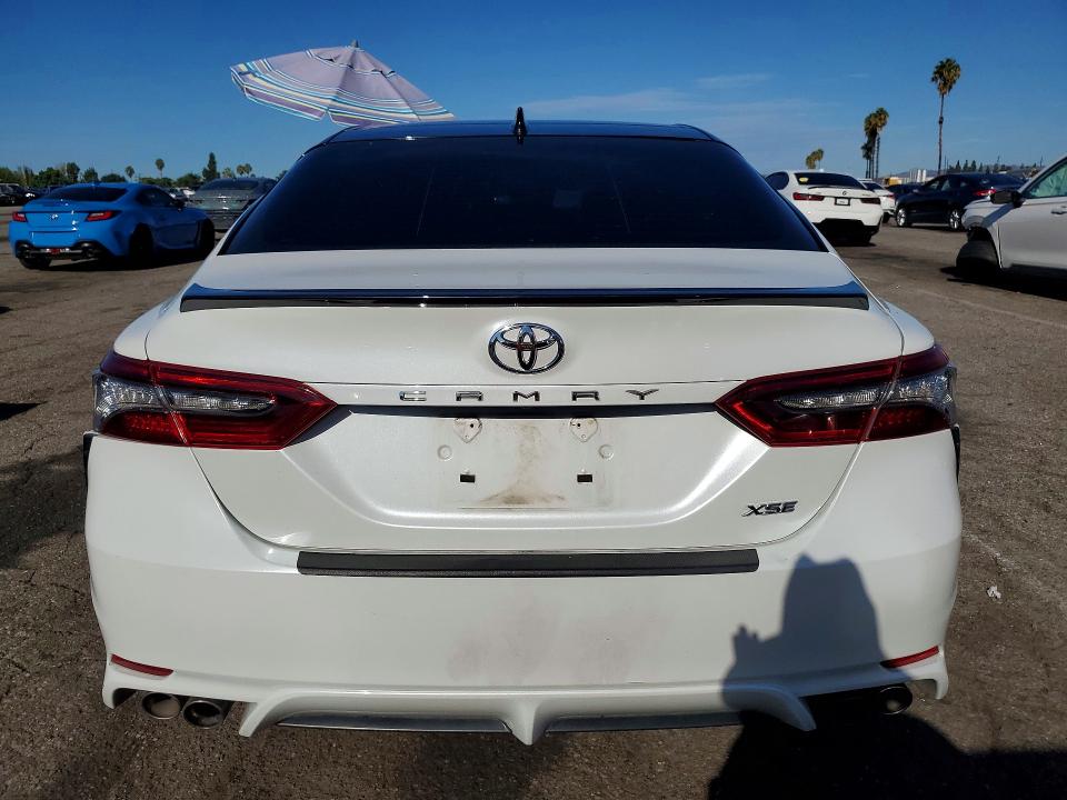 Продажа на аукционе авто 2022 Toyota Camry, vin: 4T1K61AK9NU011331, номер лота: 67749276