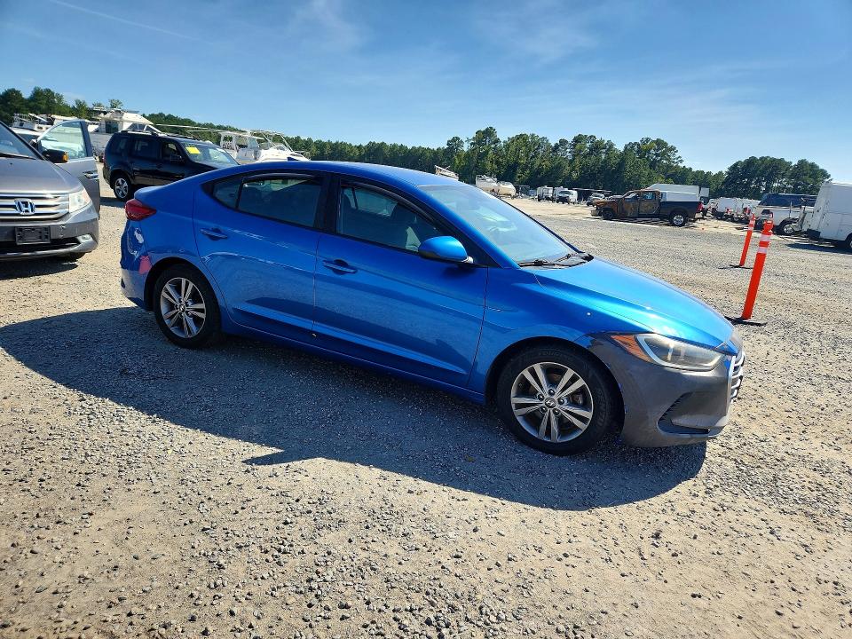2017 Hyundai Elantra მანქანა იყიდება აუქციონზე, vin: 5NPD84LFXHH187974, აუქციონის ნომერი: 69149206