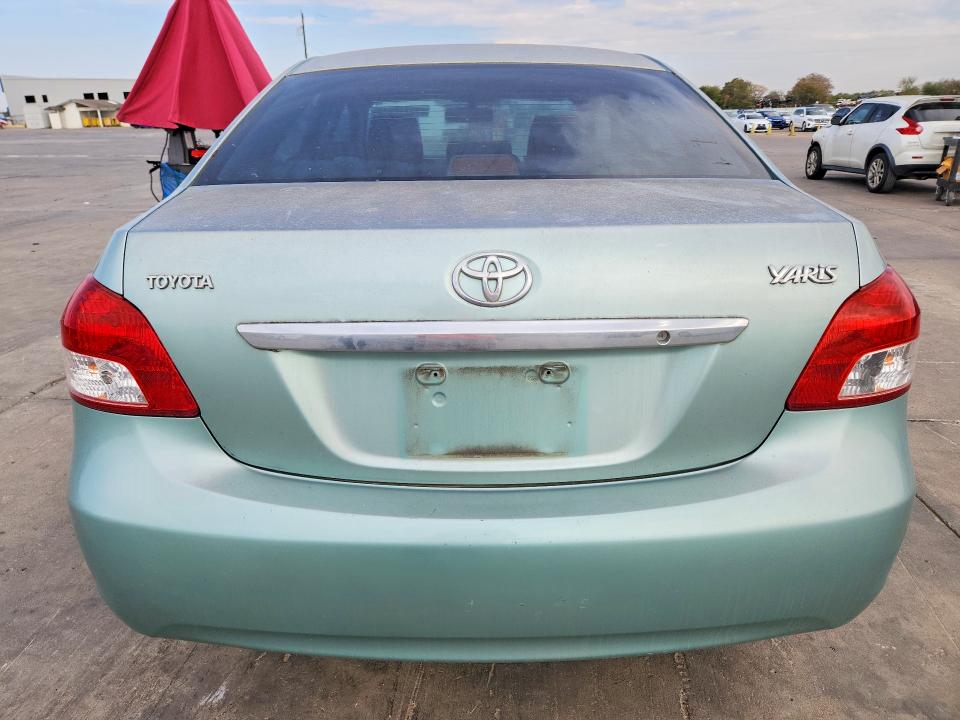 70718616 :رقم المزاد ، JTDBT903494051781 vin ، 2009 Toyota Yaris مزاد بيع