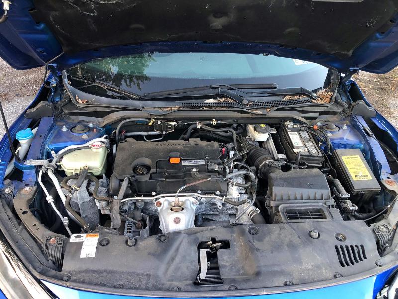 69985276 :رقم المزاد ، 19XFC2F54JE205555 vin ، 2018 Honda Civic مزاد بيع