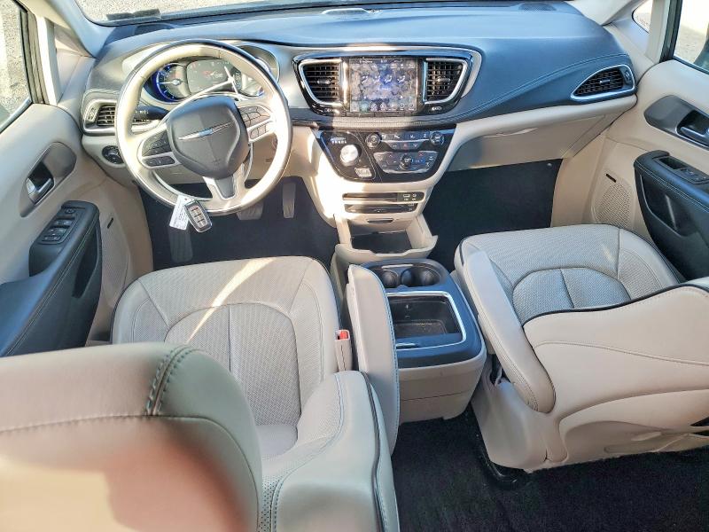 Продажа на аукционе авто 2018 Chrysler Pacifica, vin: 2C4RC1N70JR230526, номер лота: 69965976