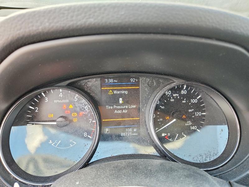 2019 Nissan Rogue მანქანა იყიდება აუქციონზე, vin: 5N1AT2MT5KC704896, აუქციონის ნომერი: 70970916