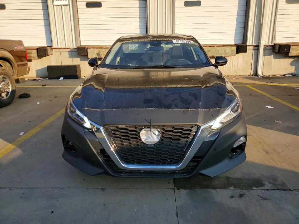 Продажа на аукционе авто 2022 Nissan Altima, vin: 1N4BL4DV9NN328062, номер лота: 67420386