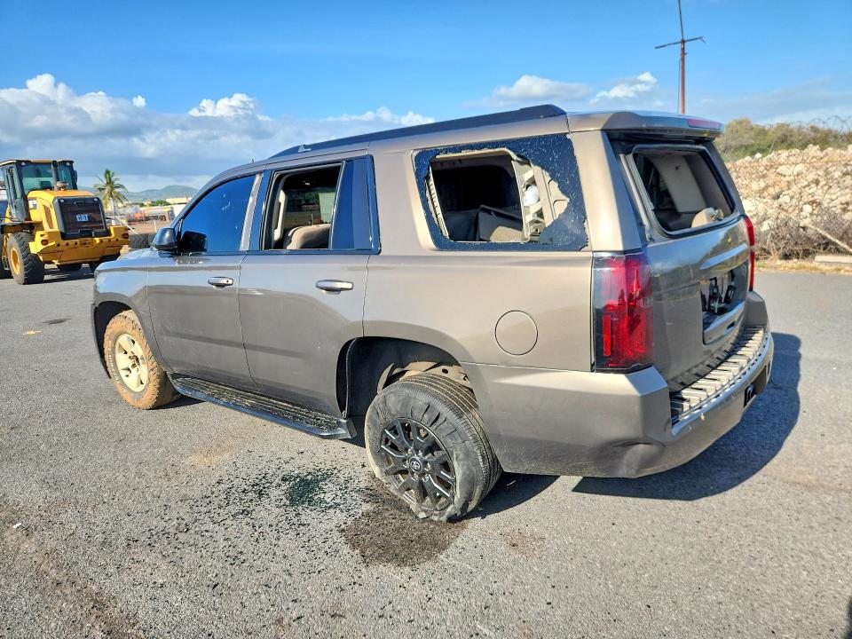68684146 :رقم المزاد ، 1GNSCAKC1FR626858 vin ، 2015 Chevrolet Tahoe مزاد بيع