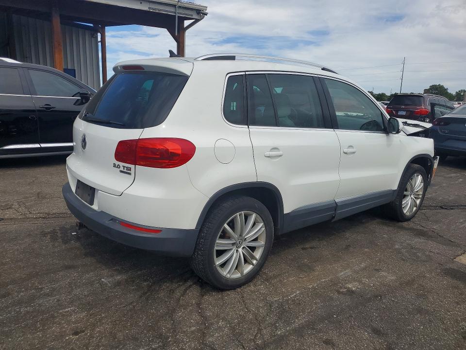 69158506 :رقم المزاد ، WVGBV7AXXFW581653 vin ، 2015 Volkswagen Tiguan مزاد بيع
