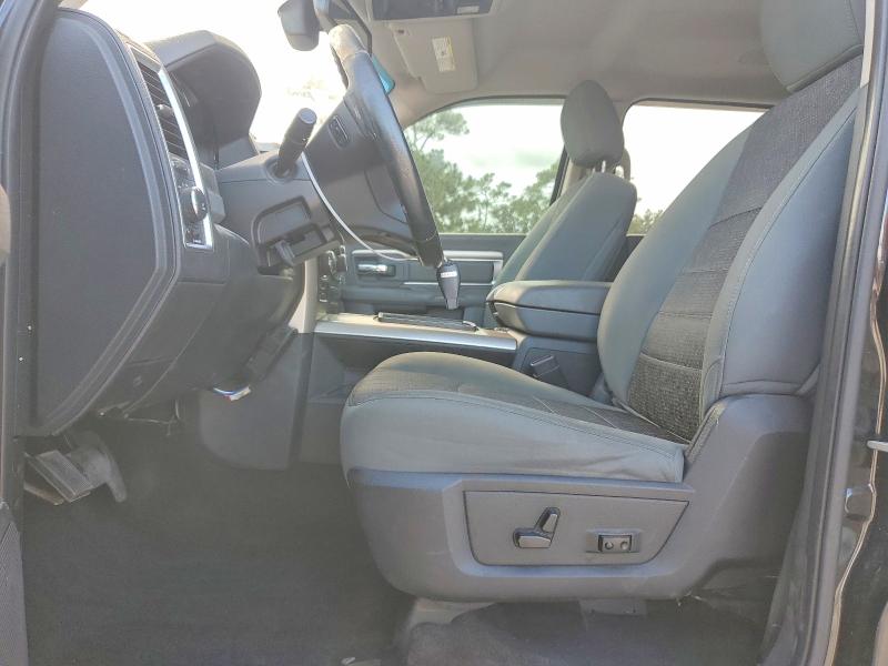68329136 :رقم المزاد ، 1C6RR7LM7FS637847 vin ، 2015 Ram 1500 مزاد بيع