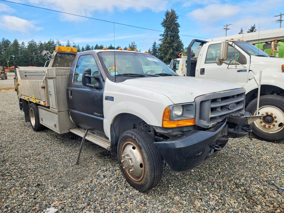 65503906 :رقم المزاد ، 1FDXF46F8YEE09762 vin ، 2000 Ford F450 مزاد بيع