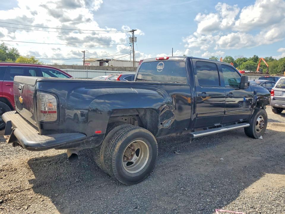 67834686 :رقم المزاد ، 1GC4K1C88EF106753 vin ، 2014 Chevrolet Silverado مزاد بيع