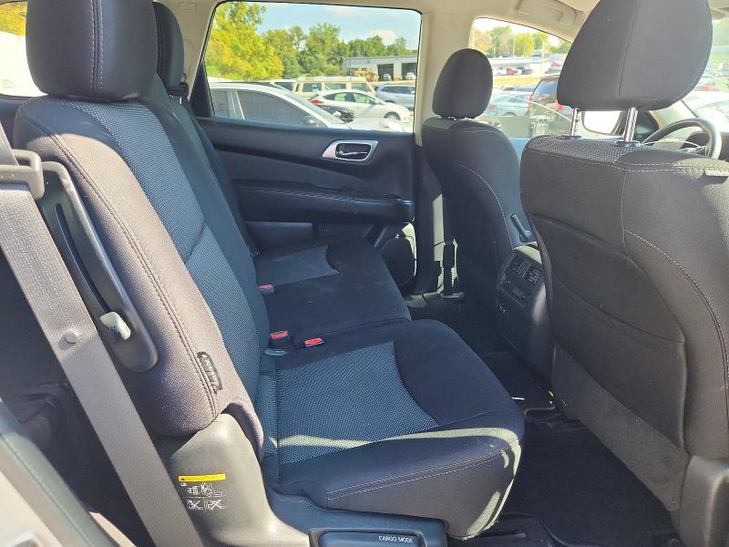 67465296 :رقم المزاد ، 5N1DR2MN7KC606756 vin ، 2019 Nissan Pathfinder مزاد بيع