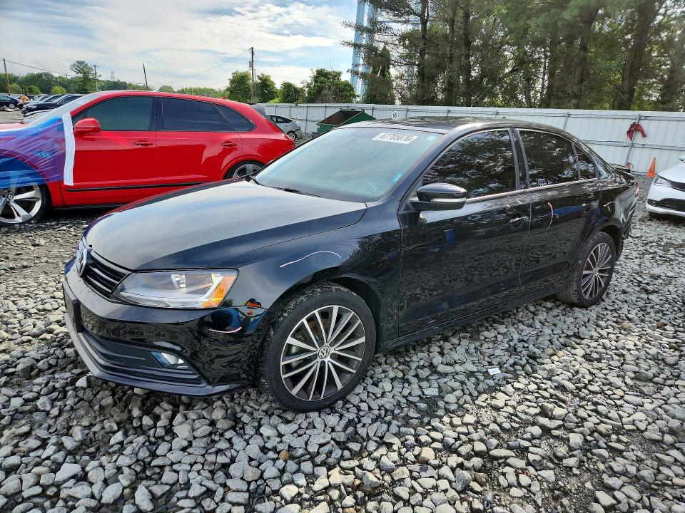 67705076 :رقم المزاد ، 3VWD17AJ4JM225435 vin ، 2018 Volkswagen Jetta مزاد بيع