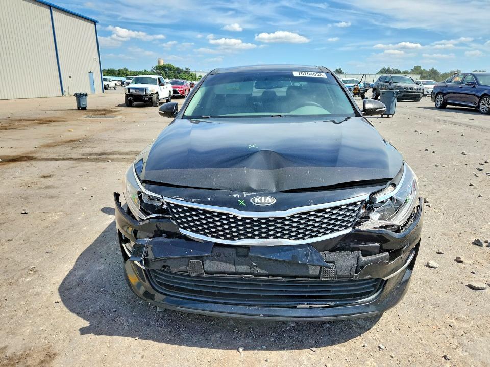 70704856 :رقم المزاد ، 5XXGU4L33HG173733 vin ، 2017 Kia Optima مزاد بيع