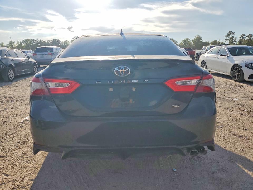 2019 Toyota Camry მანქანა იყიდება აუქციონზე, vin: 4T1B11HK4KU270339, აუქციონის ნომერი: 68958306