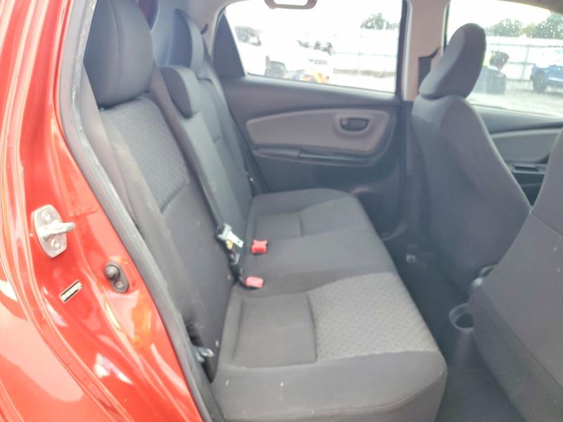69044316 :رقم المزاد ، VNKKTUD34FA027840 vin ، 2015 Toyota Yaris مزاد بيع