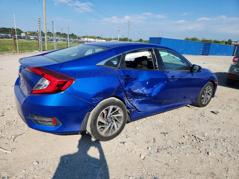 Auction sale of the 2016 Honda Civic, vin: 19XFC2F78GE098620, lot number: 68237136