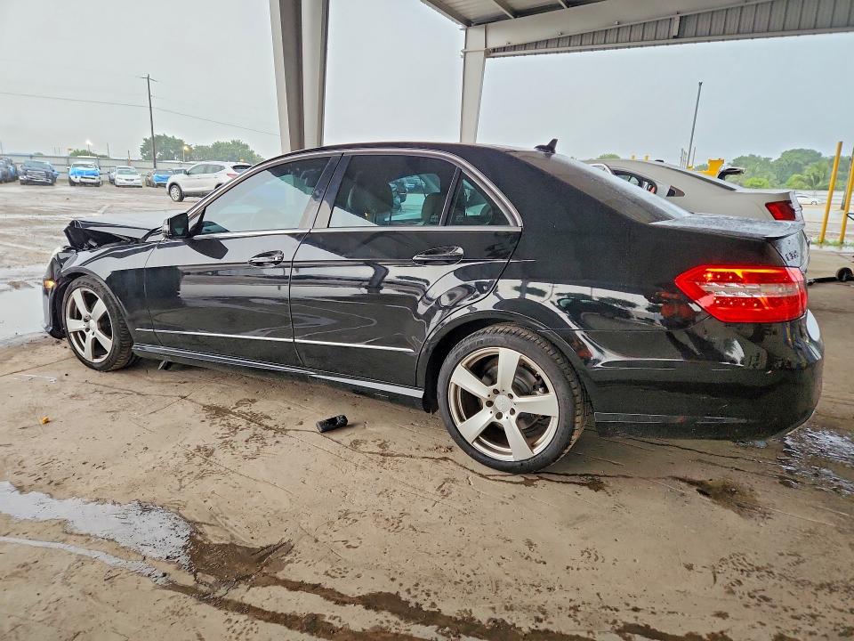 2011 Mercedes-benz E მანქანა იყიდება აუქციონზე, vin: WDDHF5GB2BA290735, აუქციონის ნომერი: 69693606