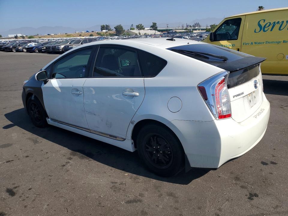 70530456 :رقم المزاد ، JTDKN3DU3E1778755 vin ، 2014 Toyota Prius مزاد بيع