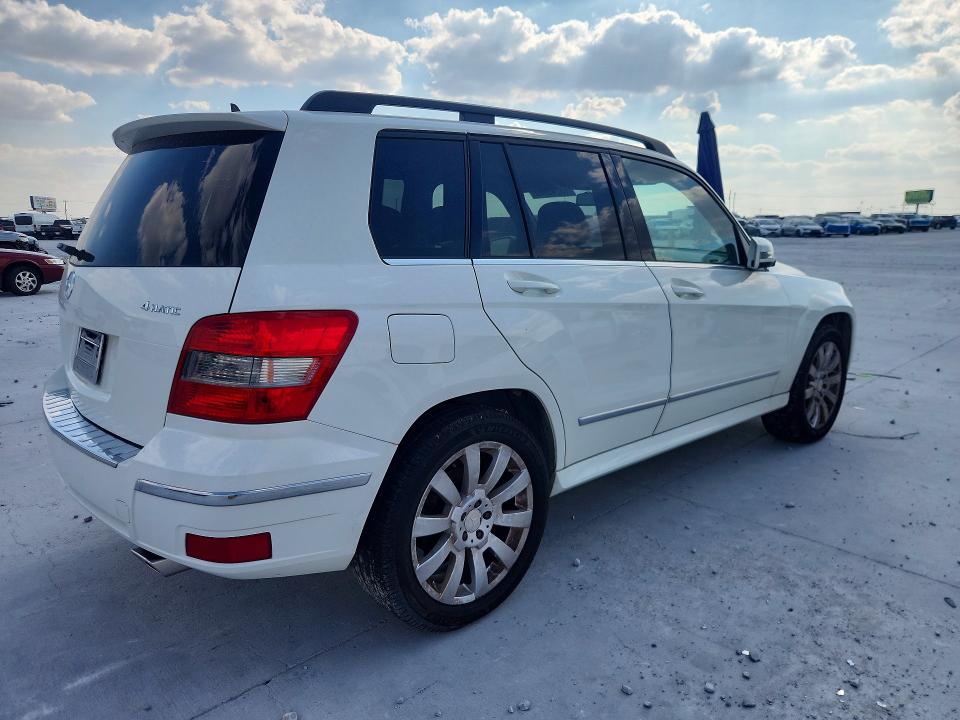 Продаж на аукціоні авто 2012 Mercedes-benz Glk, vin: WDCGG8HB3CF744606, номер лоту: 69748886