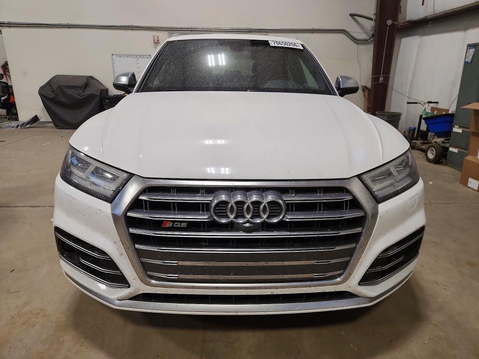 Продажа на аукционе авто 2018 Audi Sq5, vin: WA1C4AFY9J2021644, номер лота: 70650206