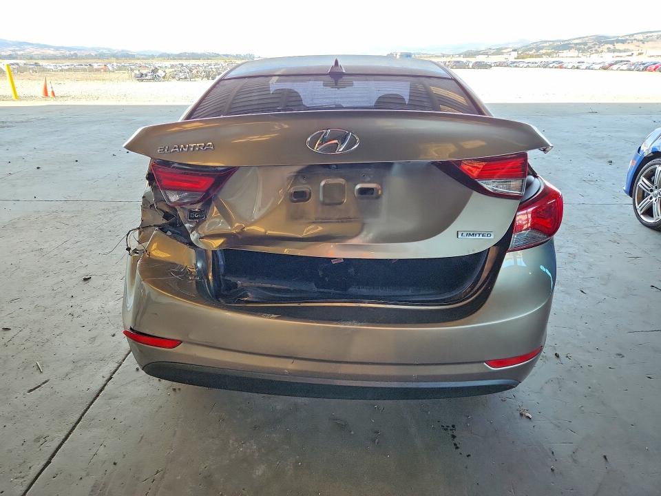 68084176 :رقم المزاد ، 5NPDH4AE2GH796453 vin ، 2016 Hyundai Elantra مزاد بيع