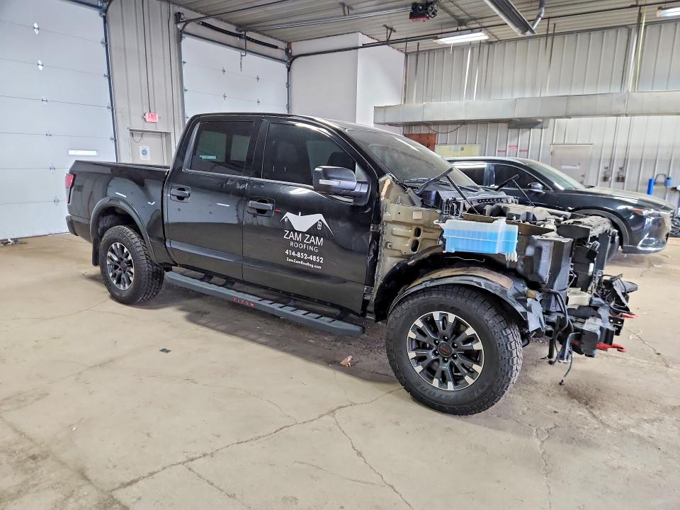 67294726 :رقم المزاد ، 1N6AA1ED4RN100778 vin ، 2024 Nissan Titan مزاد بيع