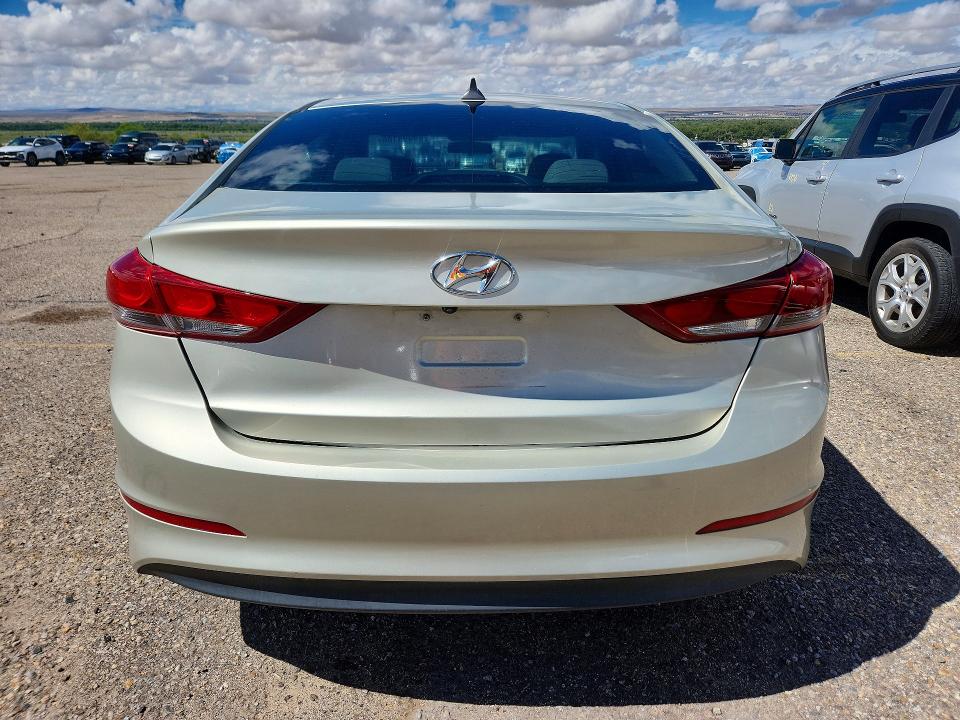 Продаж на аукціоні авто 2018 Hyundai Elantra, vin: 5NPD84LF2JH365026, номер лоту: 69893186