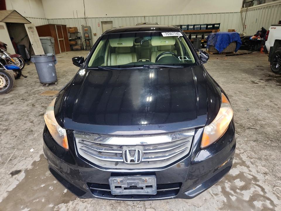 2011 Honda Accord მანქანა იყიდება აუქციონზე, vin: 1HGCP3F81BA021221, აუქციონის ნომერი: 70367746