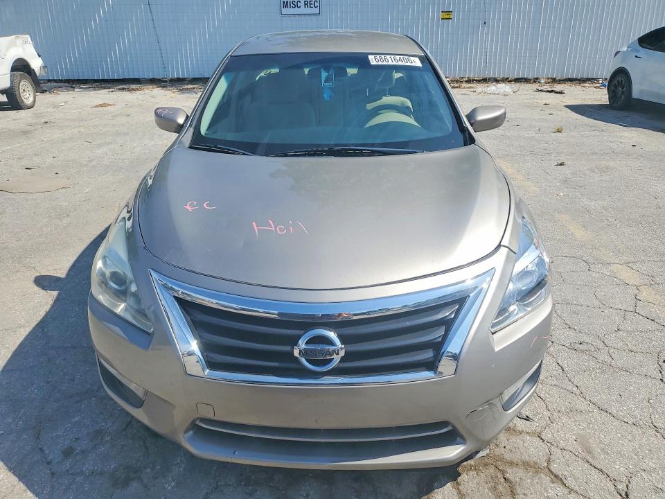 68616406 :رقم المزاد ، 1N4AL3AP0EN233045 vin ، 2014 Nissan Altima مزاد بيع