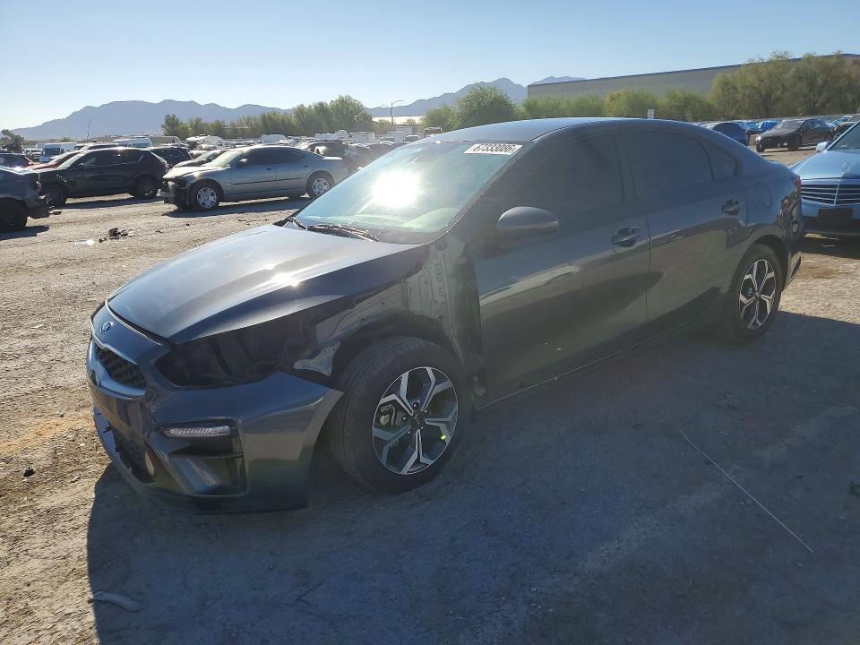 67333086 :رقم المزاد ، 3KPF24AD4ME360737 vin ، 2021 Kia Forte مزاد بيع