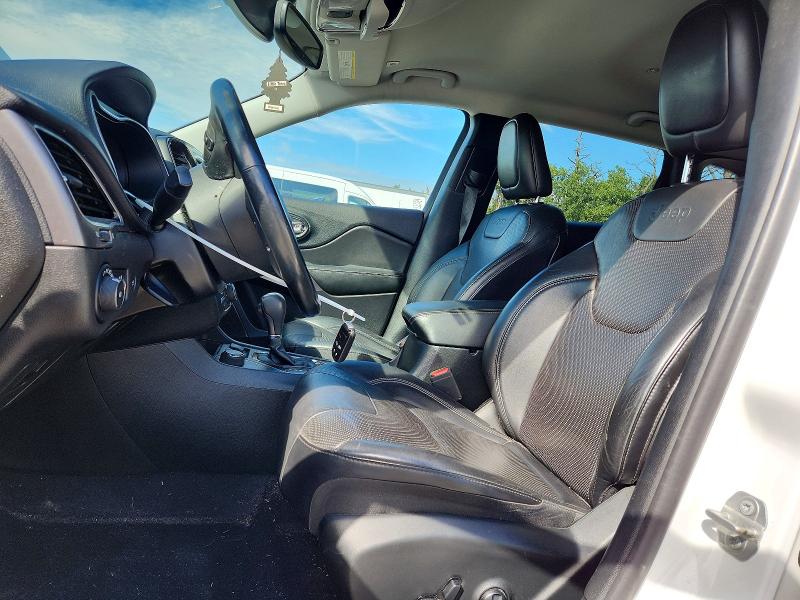 69611496 :رقم المزاد ، 1C4PJMDX9KD331312 vin ، 2019 Jeep Cherokee مزاد بيع