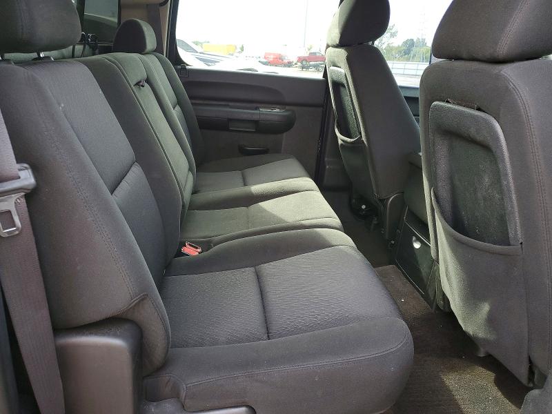 2011 Chevrolet Silverado მანქანა იყიდება აუქციონზე, vin: 3GCPKSE30BG242860, აუქციონის ნომერი: 69333996