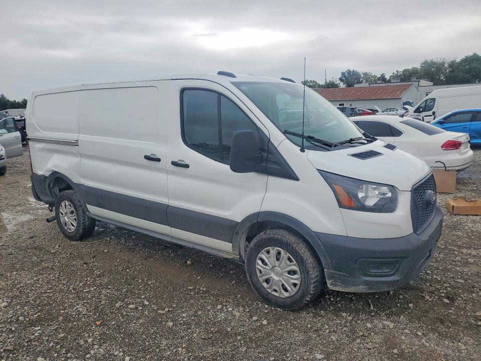 69222866 :رقم المزاد ، 1FTBR1Y89TKA65954 vin ، 2026 Ford Transit مزاد بيع