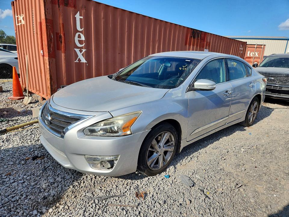 2015 Nissan Altima მანქანა იყიდება აუქციონზე, vin: 1N4AL3APXFC482885, აუქციონის ნომერი: 69979176