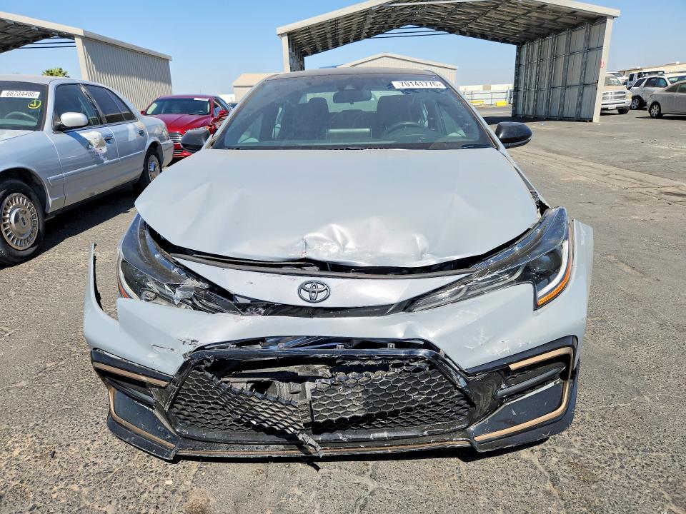 70141776 :رقم المزاد ، 5YFS4MCE4MP079258 vin ، 2021 Toyota Corolla مزاد بيع