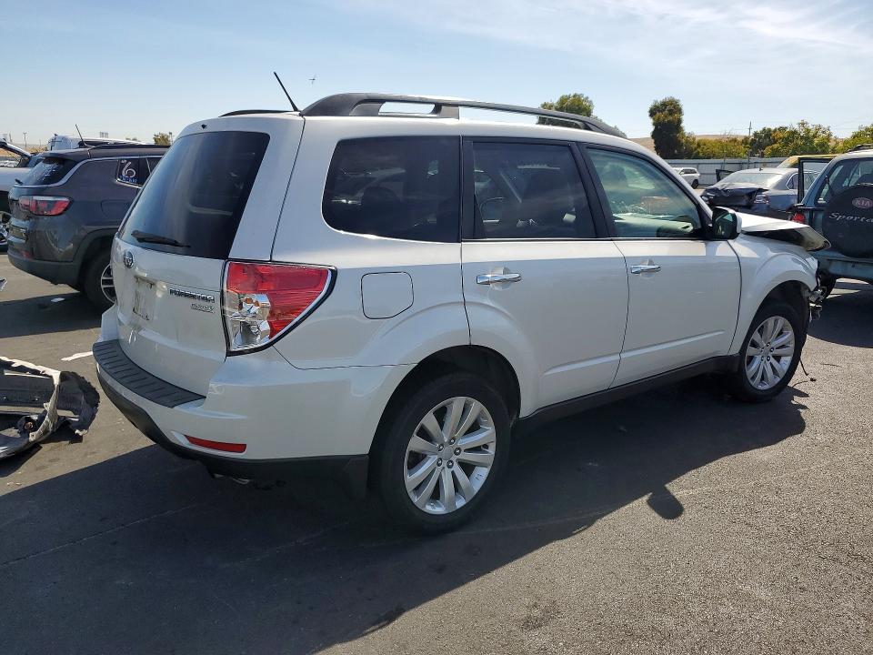 Продажа на аукционе авто 2013 Subaru Forester, vin: JF2SHADC4DG433458, номер лота: 70457986