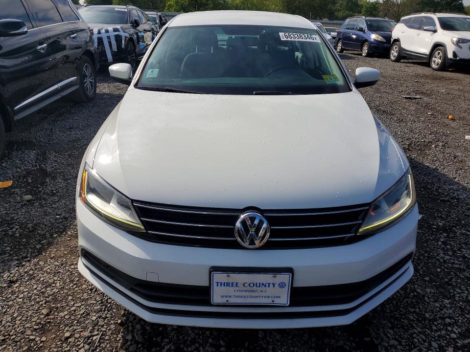 2017 Volkswagen Jetta მანქანა იყიდება აუქციონზე, vin: 3VW2B7AJXHM294628, აუქციონის ნომერი: 68338346