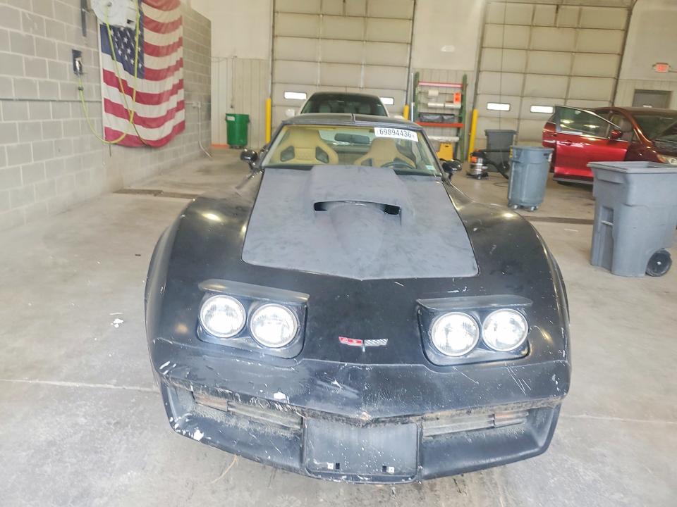 Auction sale of the 1981 Chevrolet Corvette, vin: 1G1AY8761BS420145, lot number: 69894436