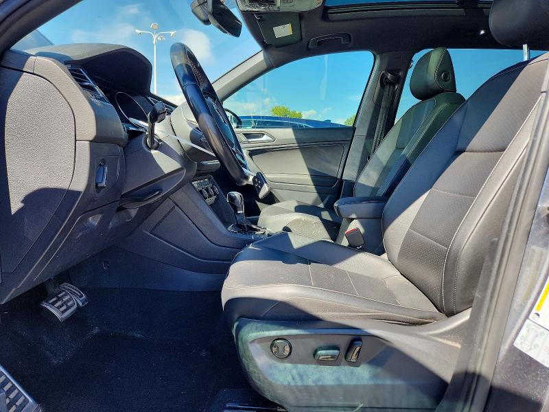 Продаж на аукціоні авто 2018 Volkswagen Tiguan, vin: 3VV2B7AX3JM197687, номер лоту: 69829696