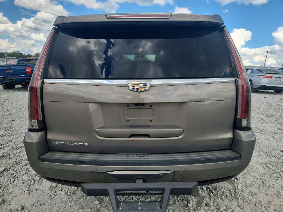 Auction sale of the 2017 Cadillac Escalade, vin: 1GYS4HKJHR132324         , lot number: 68419646