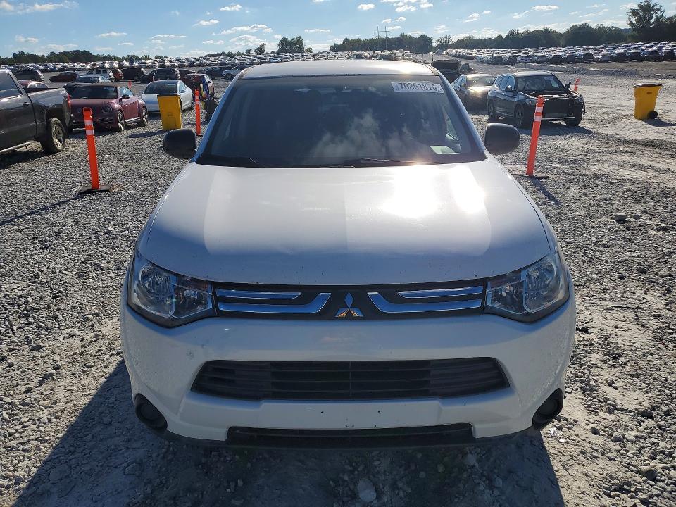 70361876 :رقم المزاد ، JA4AD2A36EZ010879 vin ، 2014 Mitsubishi Outlander مزاد بيع