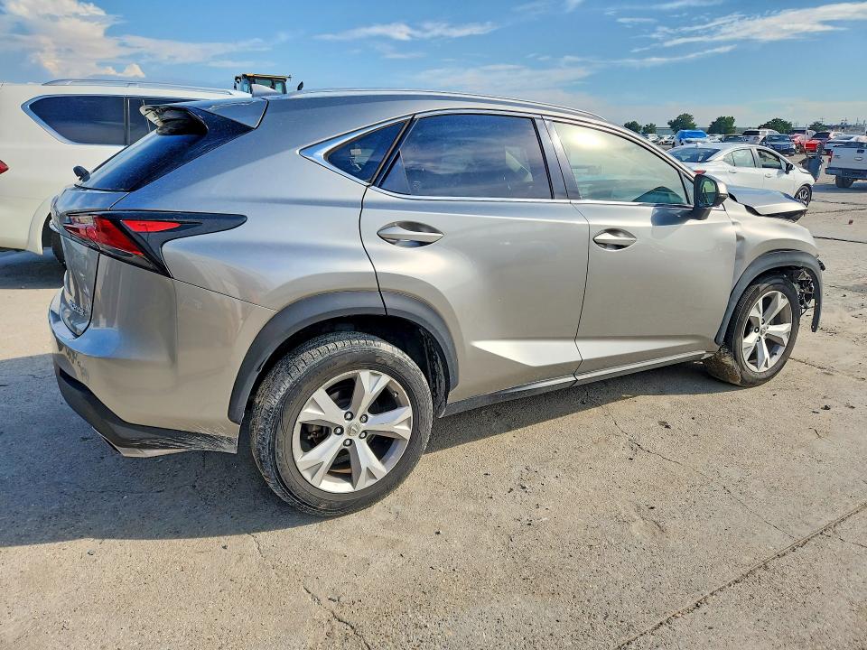 68519226 :رقم المزاد ، JTJYARBZXH2062681 vin ، 2017 Lexus Nx 200t مزاد بيع
